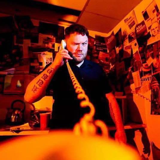 kev on phone